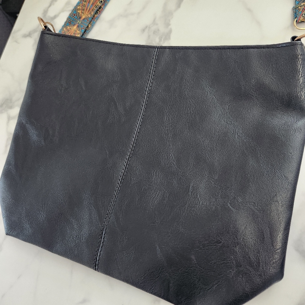 Unisex Black Pu Leather Tote Bag With Patterned Boho Strap - Picture 5 of 15